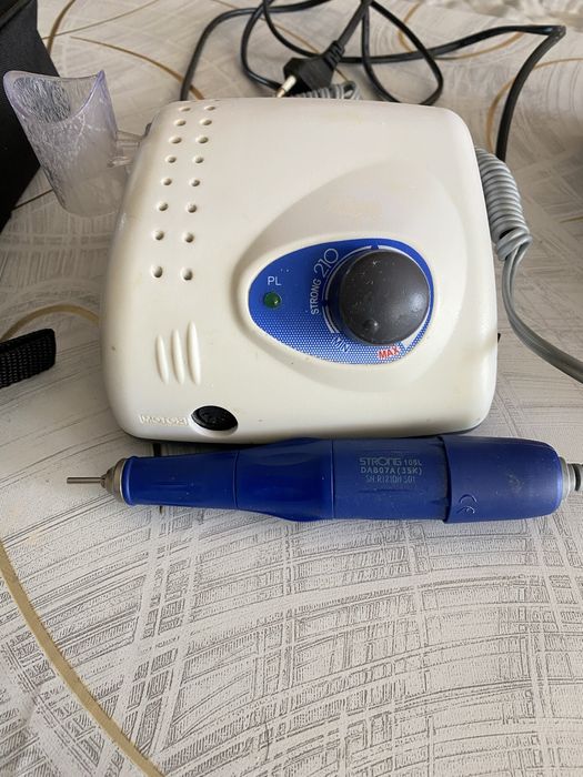 Frezarka Strong 210. W dobrem stanie