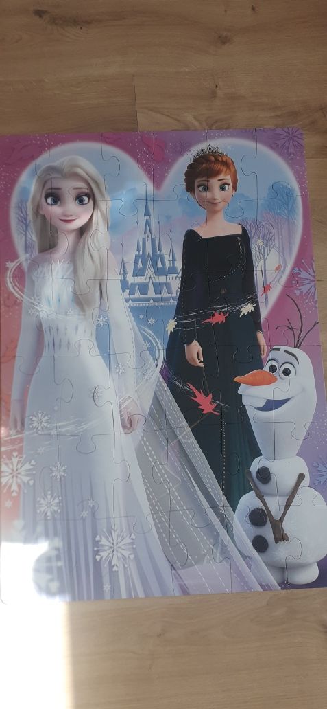 Puzzle disney frozen, Elsa i Anna