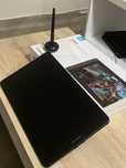 Tablet graficzny Huion Kamvas 13