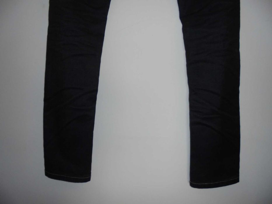 calça de homem em ganga