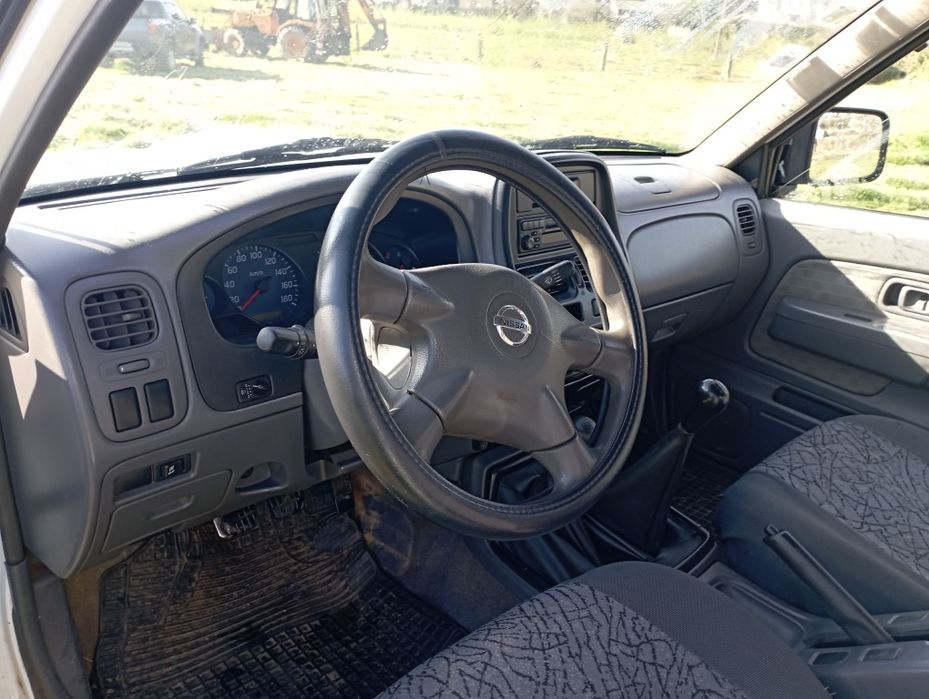 Nissan Navara d22