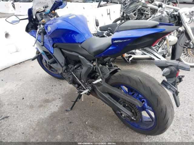YAMAHA YZFR7 r7 р7 2024