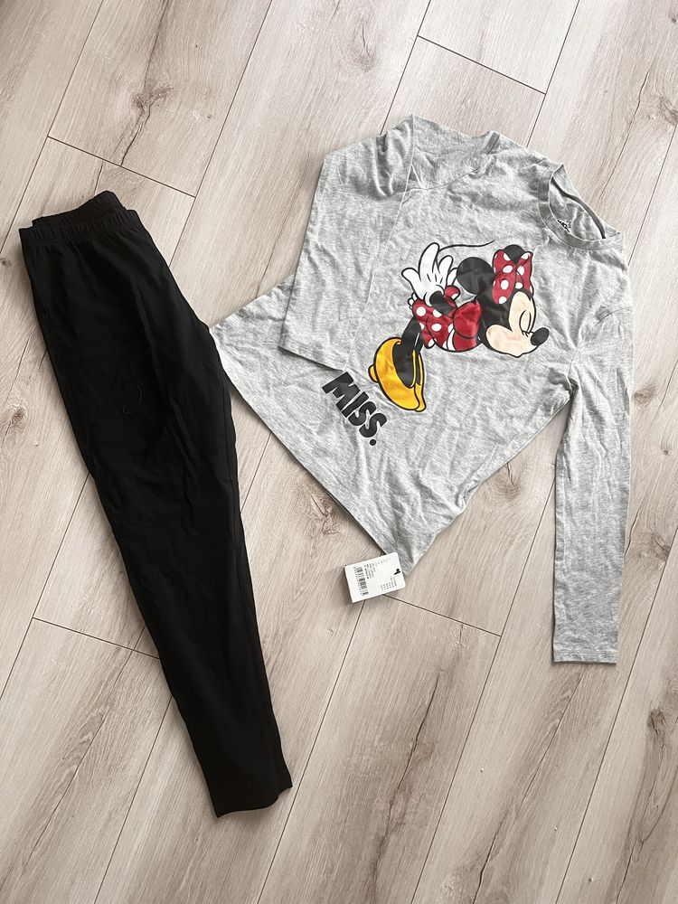 Piżamka dla dziewczynki Myszka Minnie 134