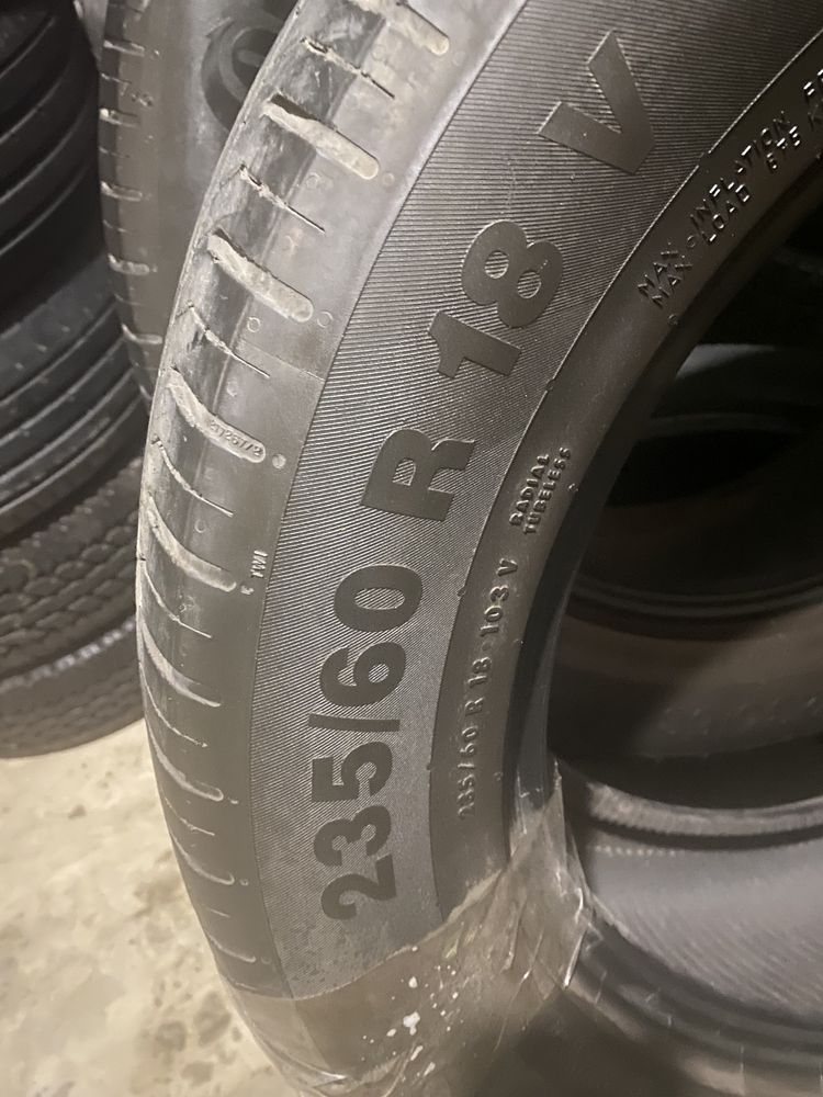 235/60 R18 Continental ContieContact пара шин летних.