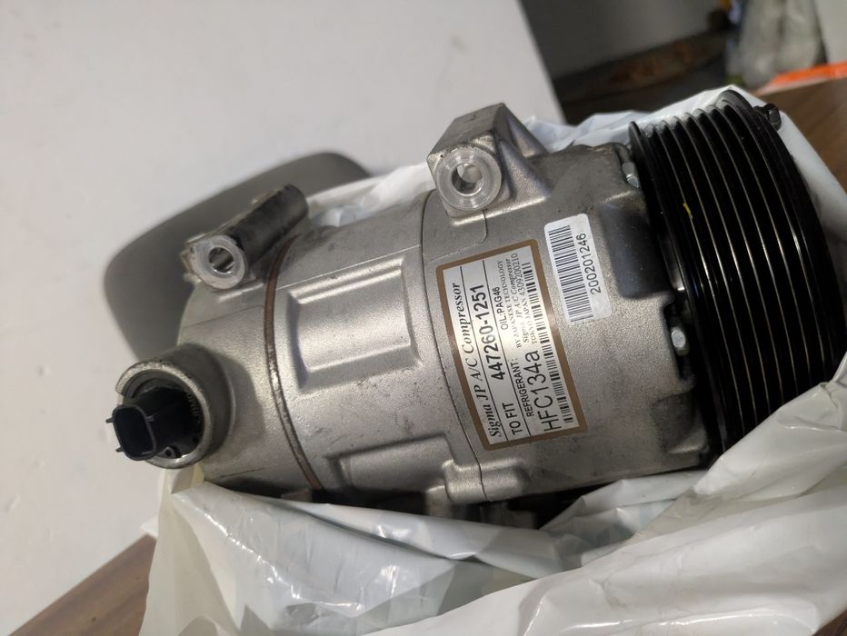 Compressor de AC Toyota Avensis T27
