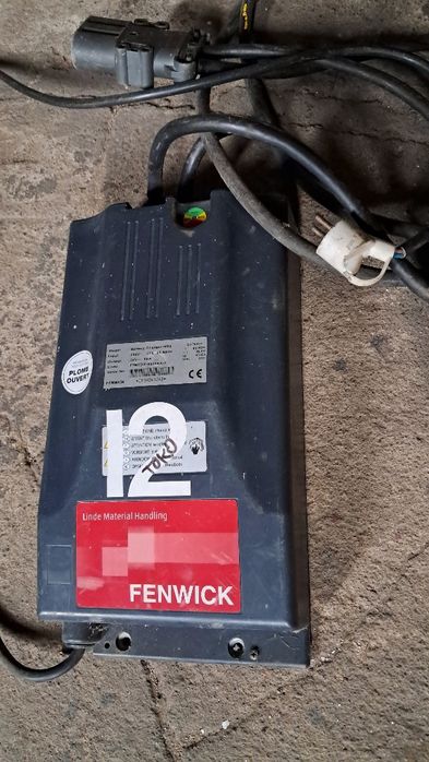 Prostownik do wózka widłowego 24V 80A Fenwick automat