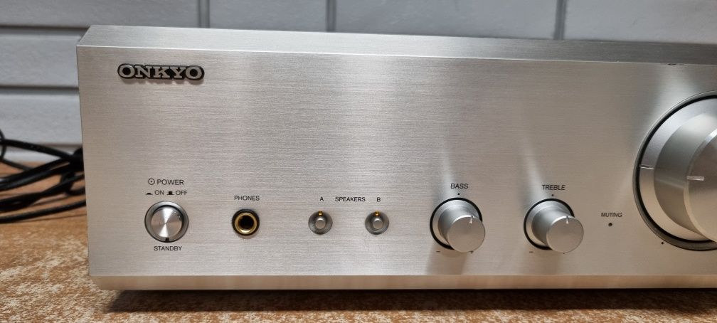 Wzmacniacz ONKYO A-9155