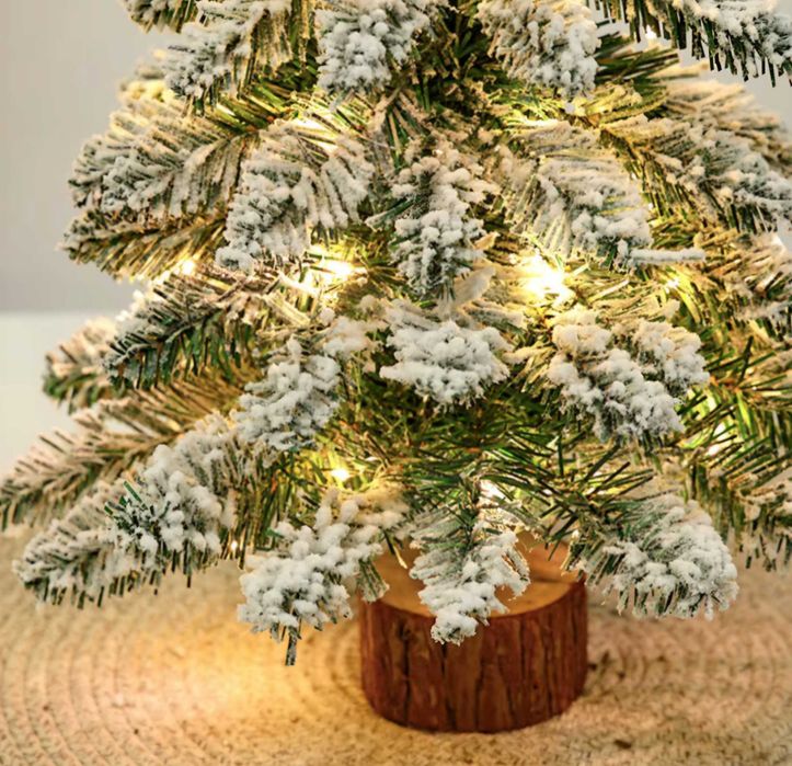 Mała choinka sztuczna 60 cm ze śniegiem  dekoracja świąteczna