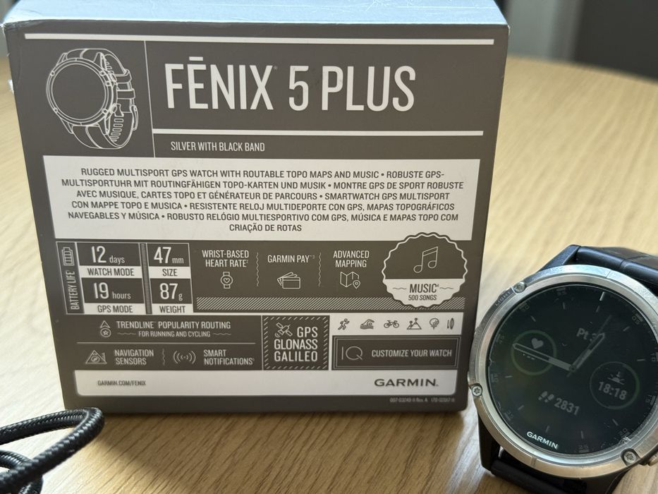 Fenix 5 plus + dodatki