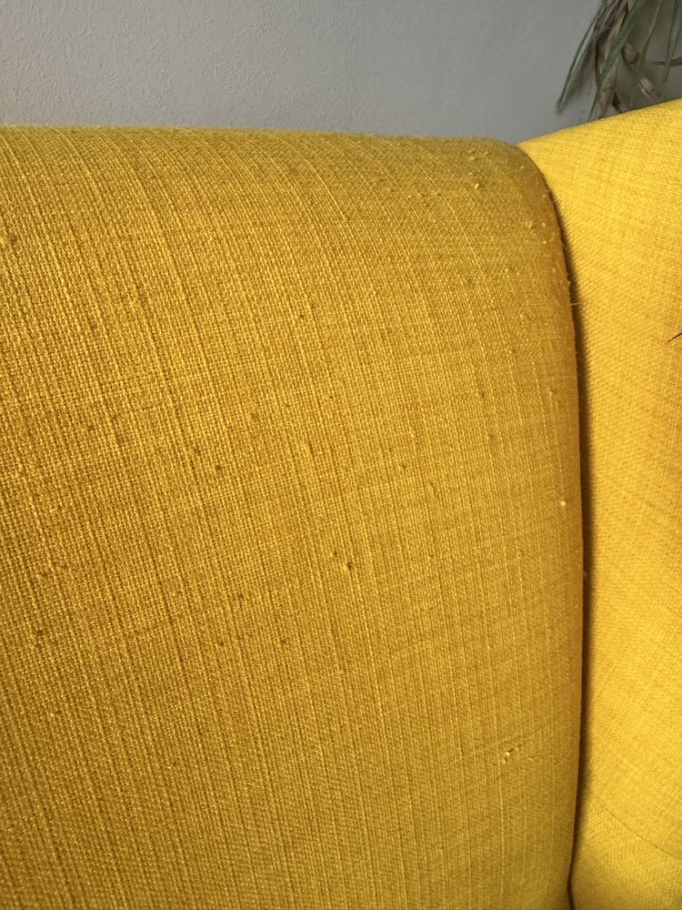 Fotel uszak żółty IKEA + podnóżek