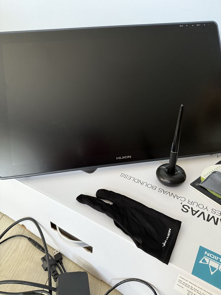 Tablet Huion Kamwas 22plus. Stan BDB! Perełka!