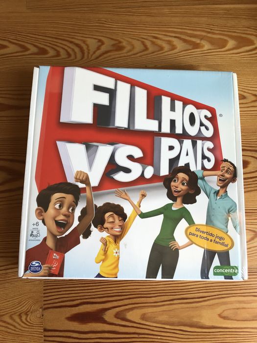 Jogo tabuleiro “Filhos vs Pais”