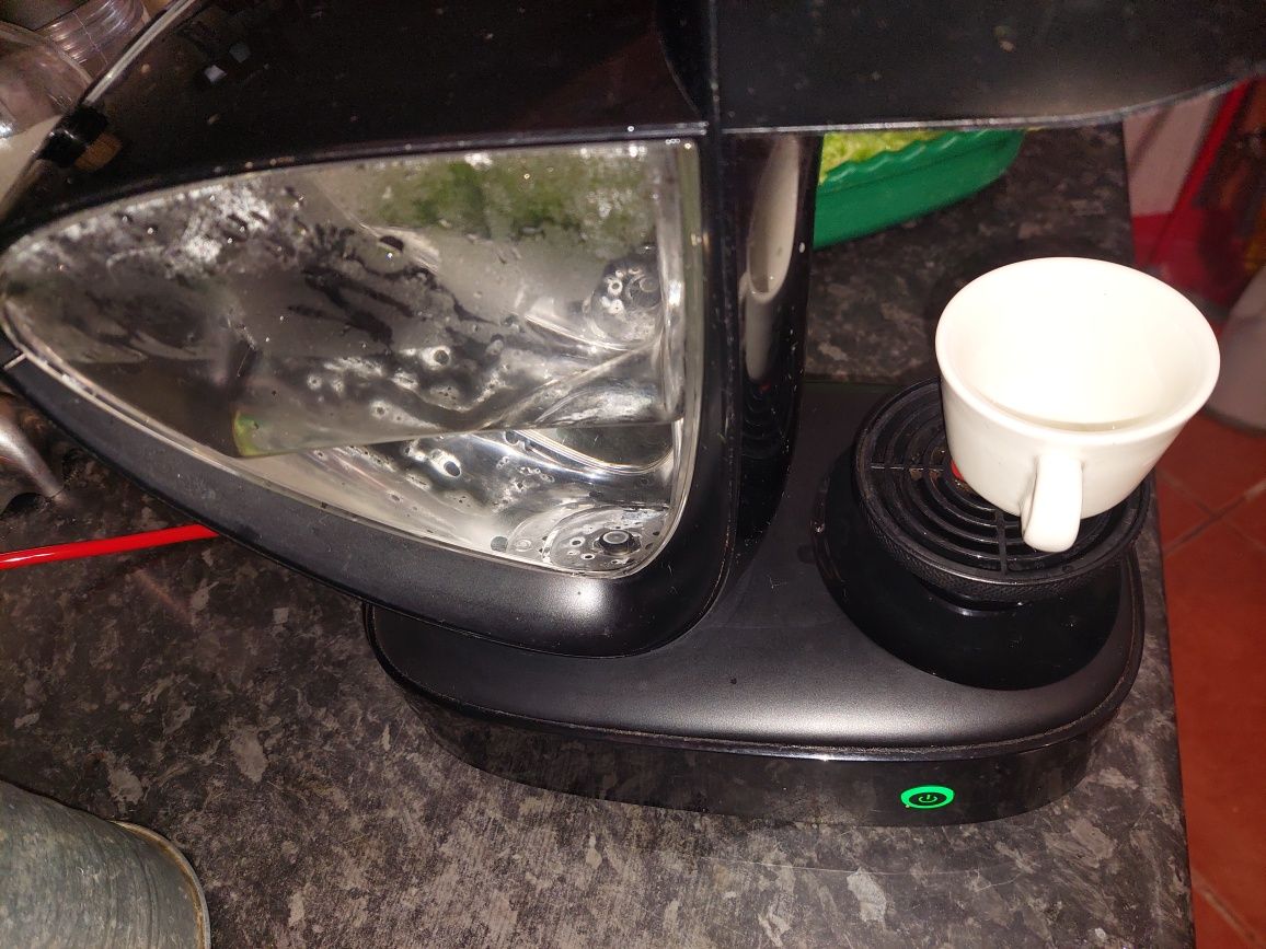 Maquina de café dolçe gusto