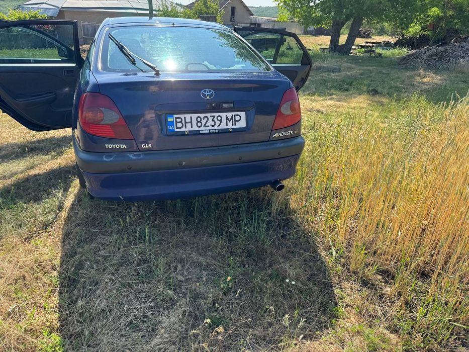 Toyota Avensis T22