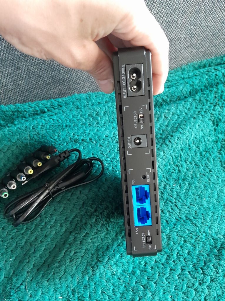 Podtrzymanie Bateryjne Mini UPS 10000 mAH Zasilacz Bezprzerwowy do WiF