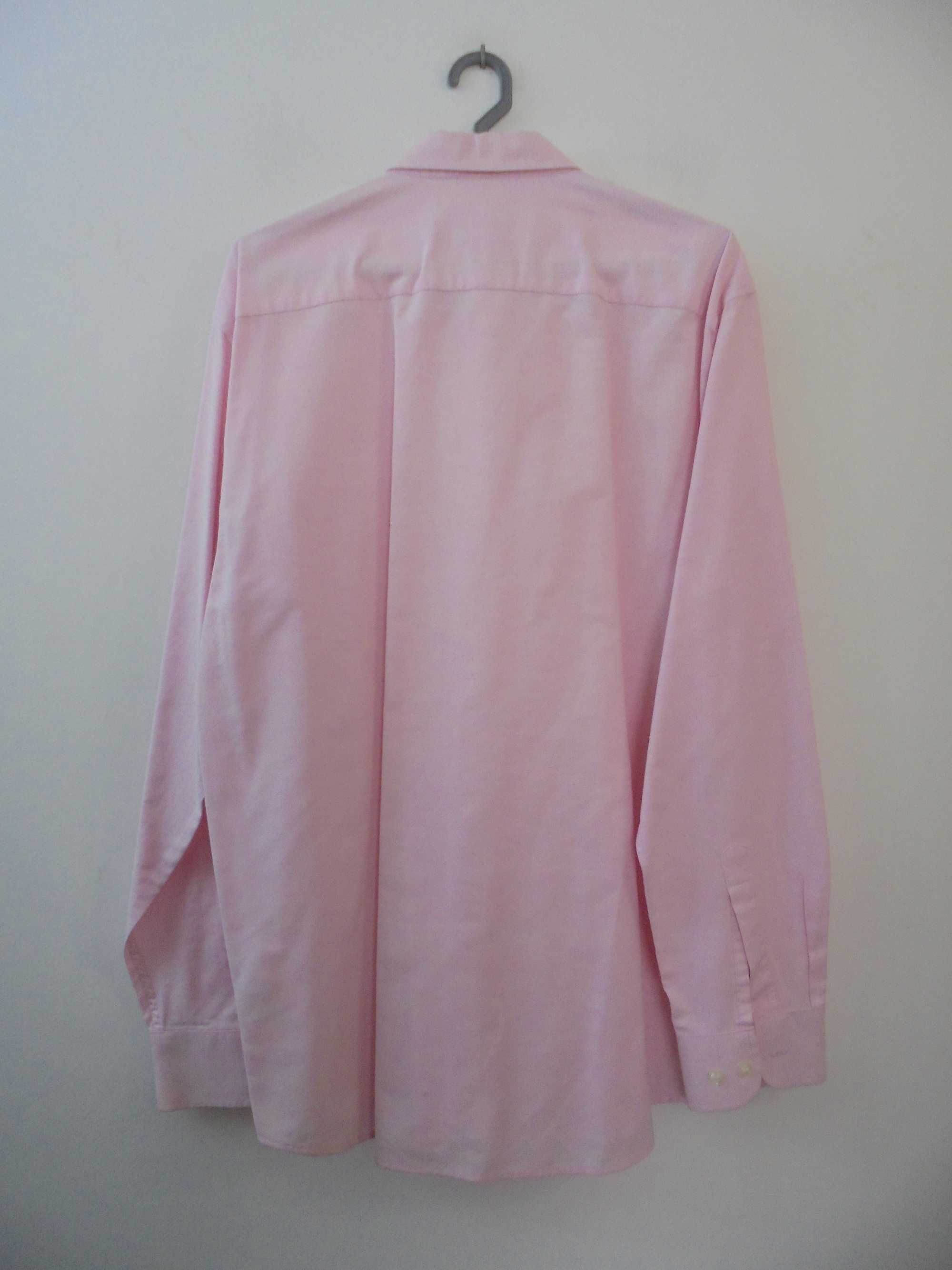 camisa de homem cor de rosa