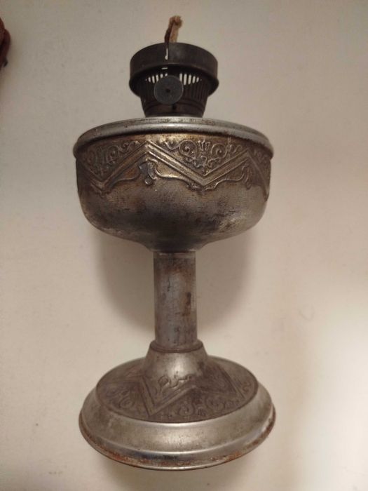 Lampa naftowa LAMPAGYAR Budapest HUNGARY antyk