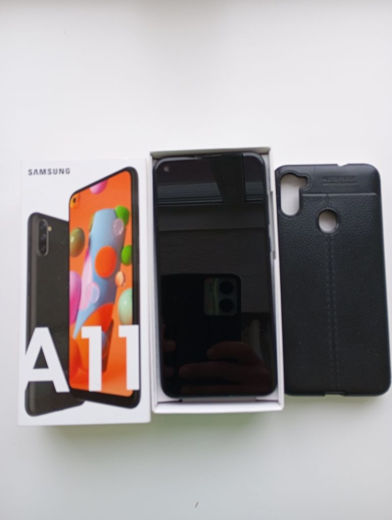 Samsung A11,повний комплект
