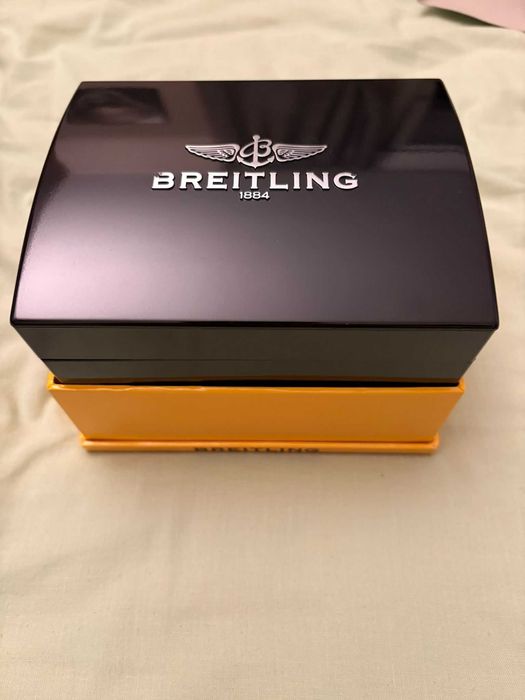 Breitling Avenger Skyland codice referenza A13380