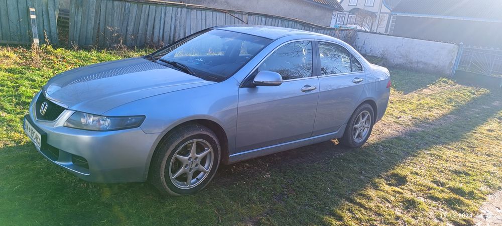 Хонда Акорд 2.2 дизель 2004
