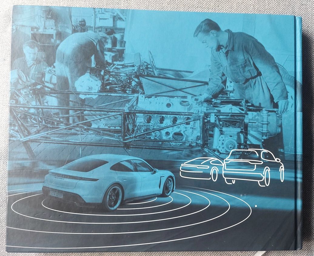 Album Porsche Engineering Vision. Design. Innovation