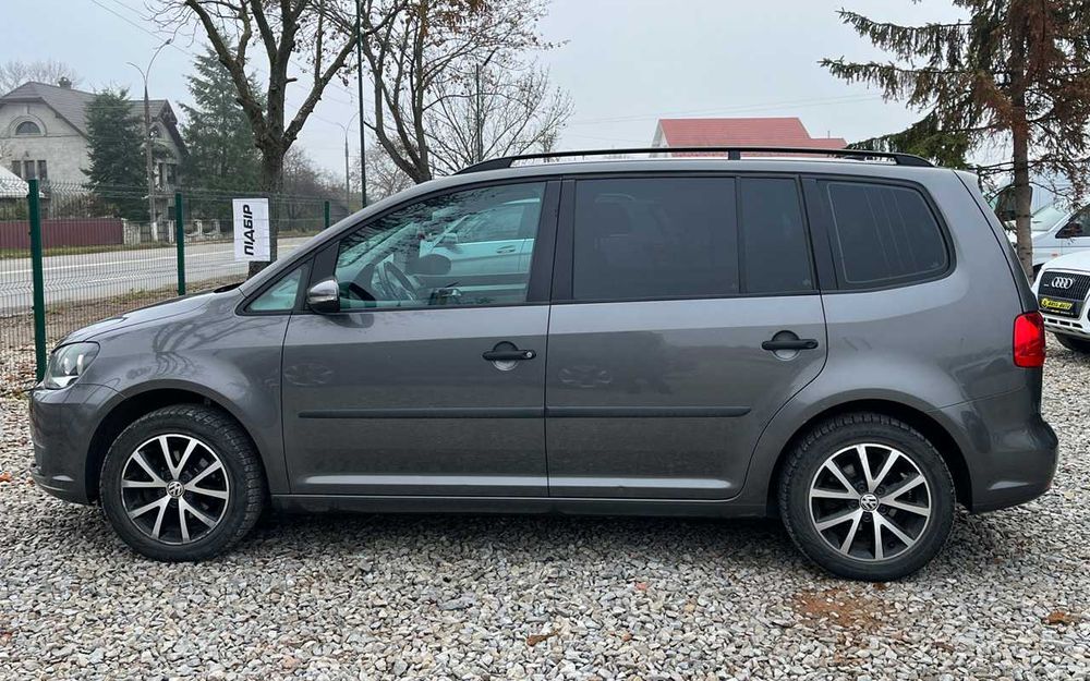 Volkswagen Touran