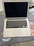 MacBook AIR 13 pol Modelo 2011