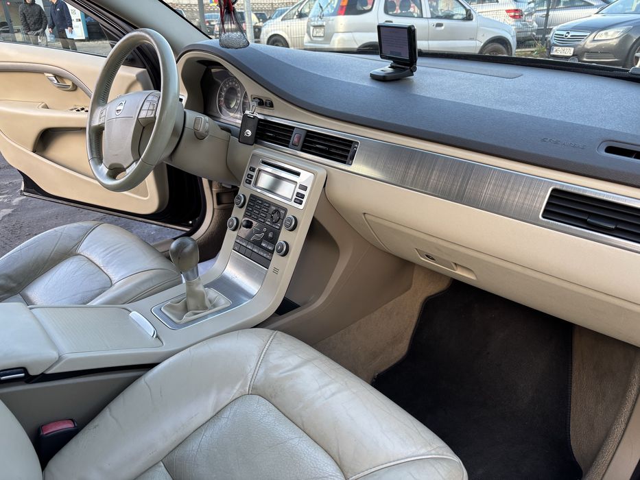 Volvo v70 2.0 benzyna