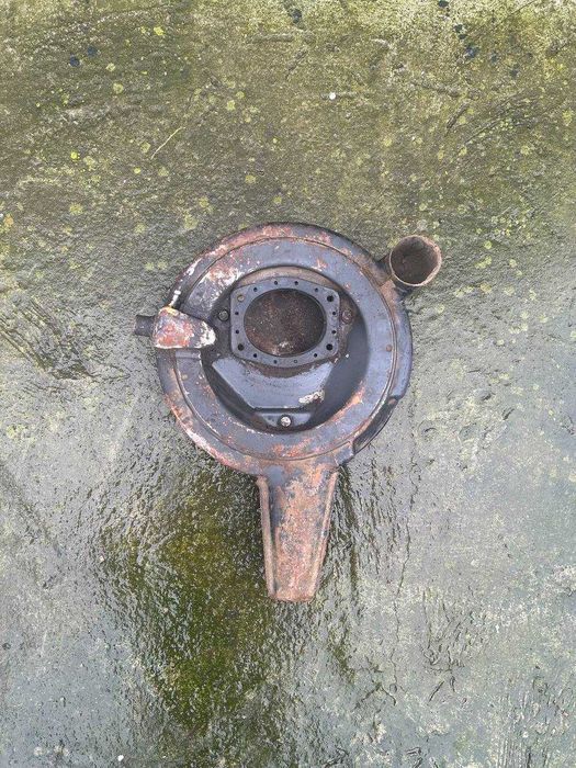 Продам коробка корпус повітряний фільтр,каструля,ВАЗ/ваз 2101-07.