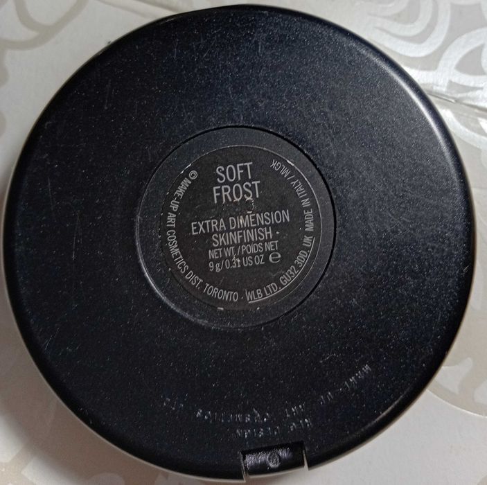 M.A.C Extra Dimention хайлайтер