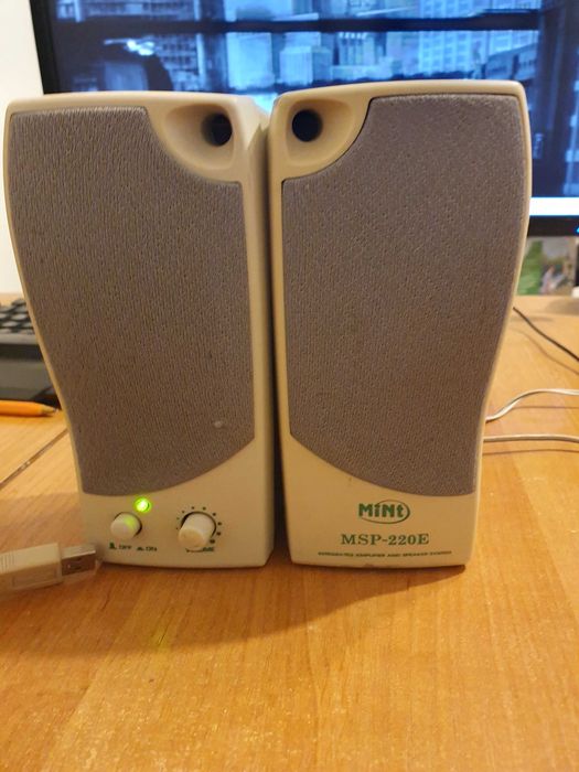 Głośniki komputerowe do laptopa retro Mint MSP-220E