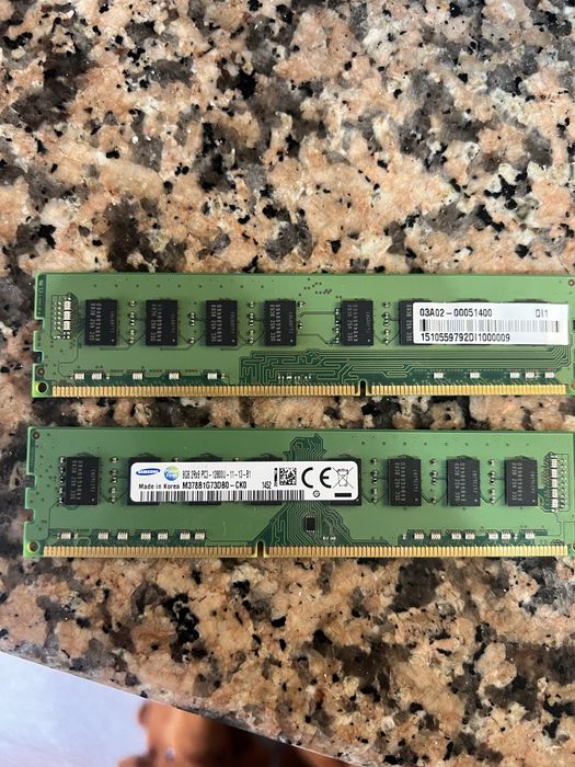 Memória RAM Samsung 8GBx2 DDR3 — 1600MHz