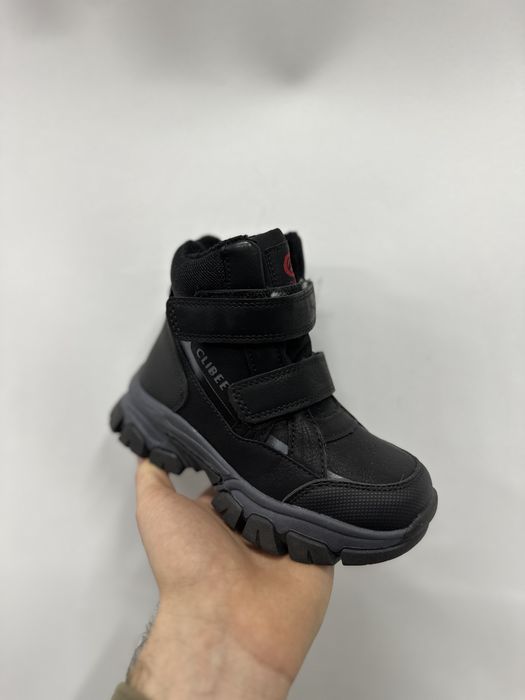 Черевики зимові на хлопчика 27-32, чорні ботинки на овчині хайтопи