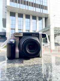 Камера миттєвого друку Fujifilm Instax wide 300