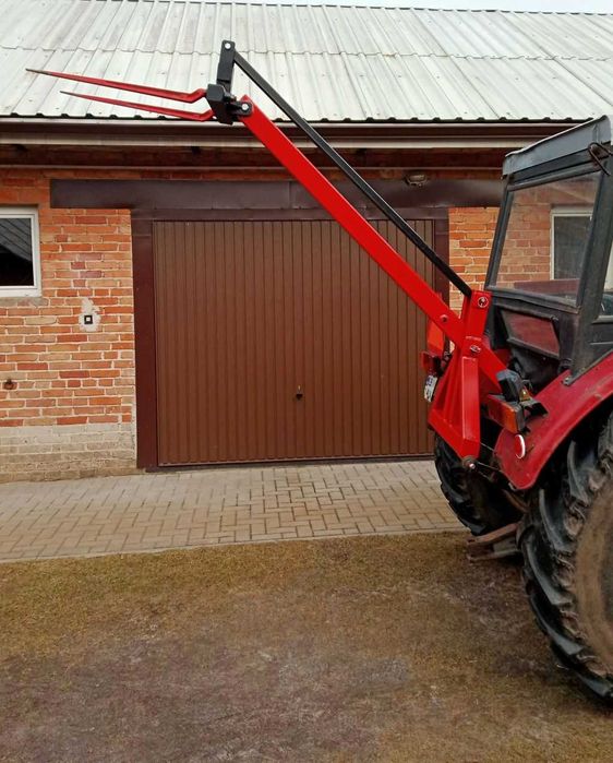 Podnośnik ładowacz na tył do ciągnika - różne warianty