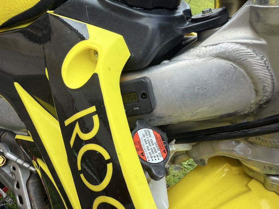 Suzuki rmz 250