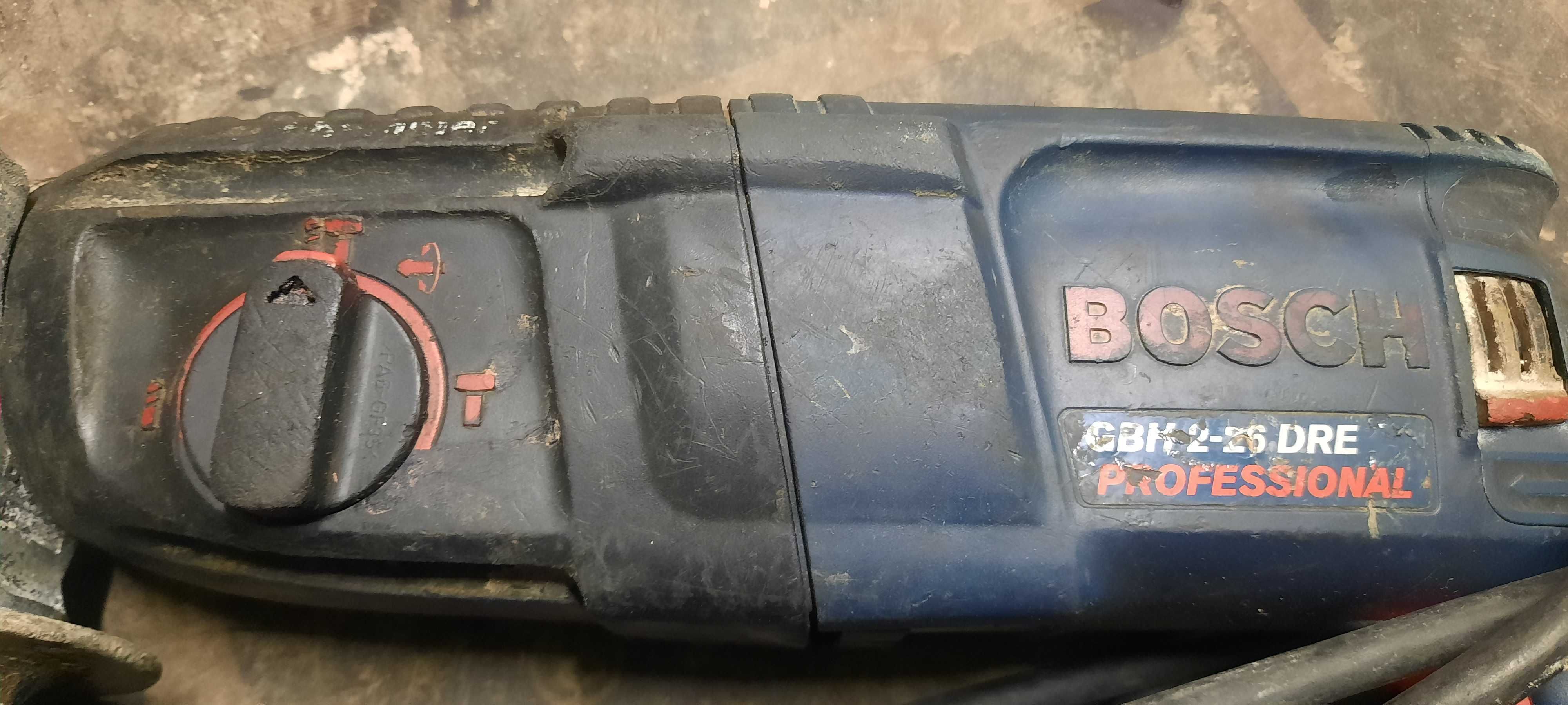 Młotowiertarka Bosch 2-26 DRE 800W
