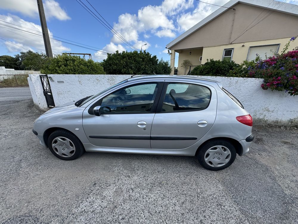 Peugeot 206 1.1 Gasolina