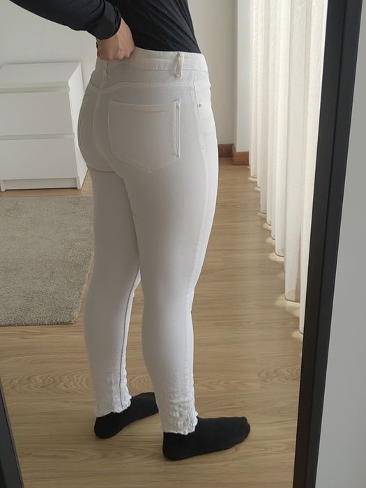 Calça ganga branca Lefties