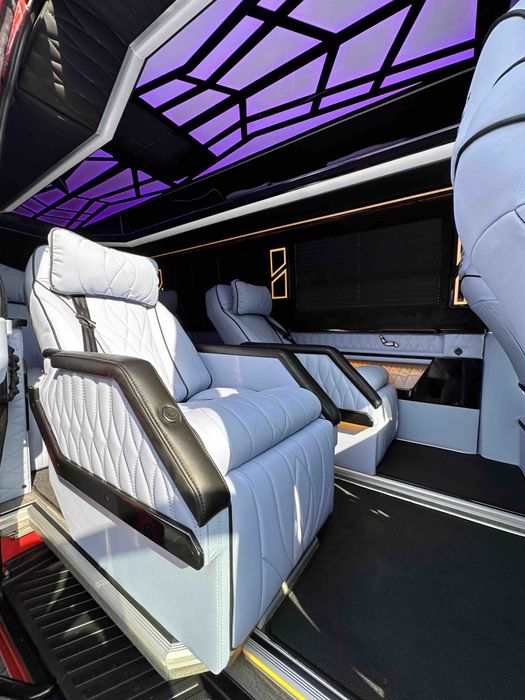 Перевезення  пасажірськи до  Європи  аренда мікроавтобусів