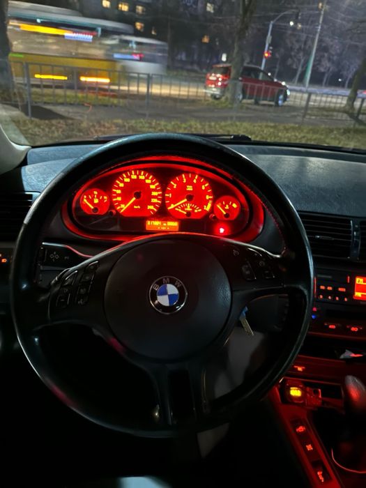 BMW 318i e46 2004 газ-бензин