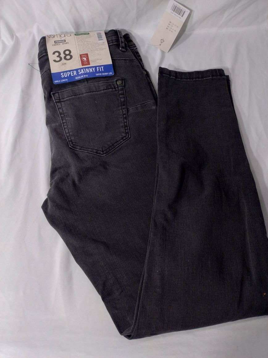 Spodnie damskie r 38 super skinny fit