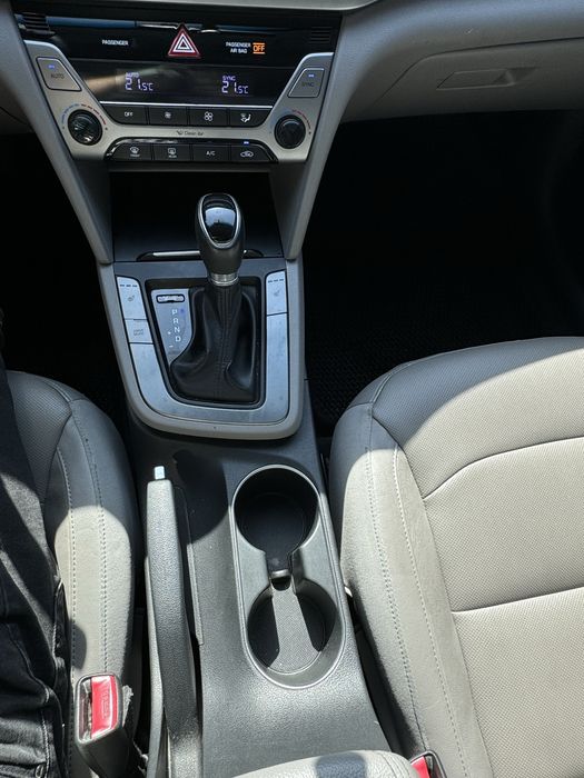 Hyundai Elantra Limited 2016