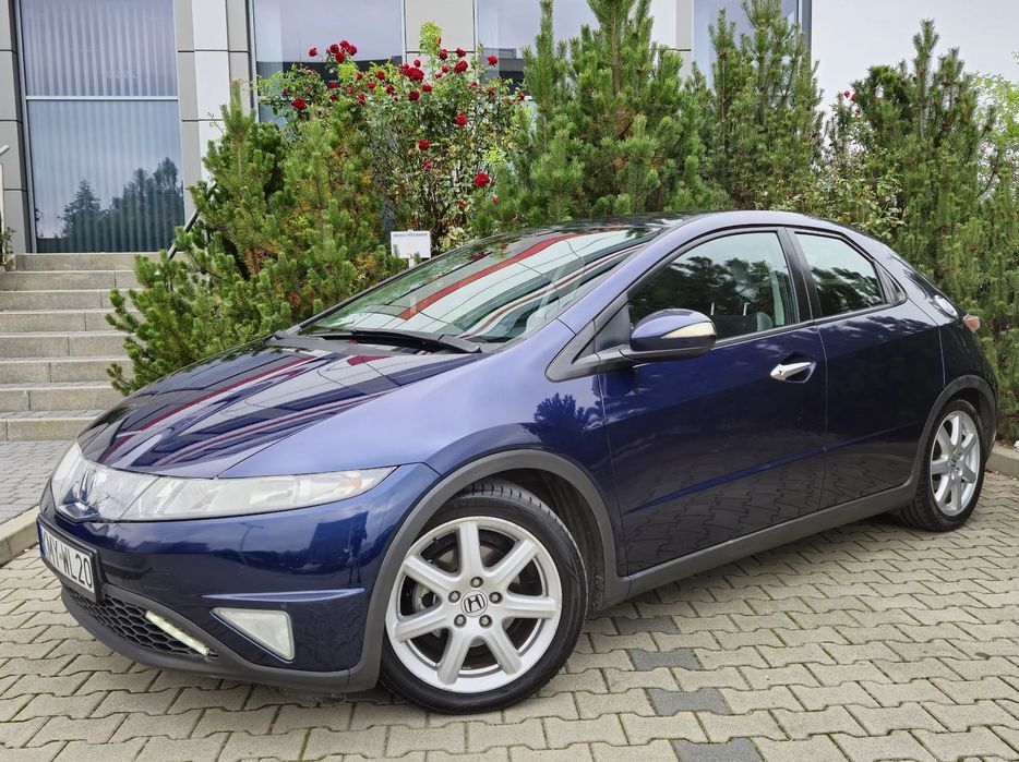 Honda Civic 1.8 140 KM + LPG * Bezwypadkowy * Oryginalny Lakier * Super Stan *