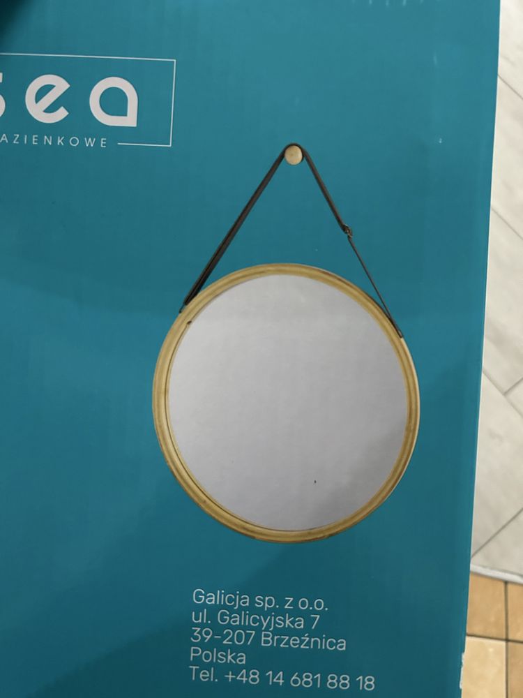 Lustro verto do zawieszenia