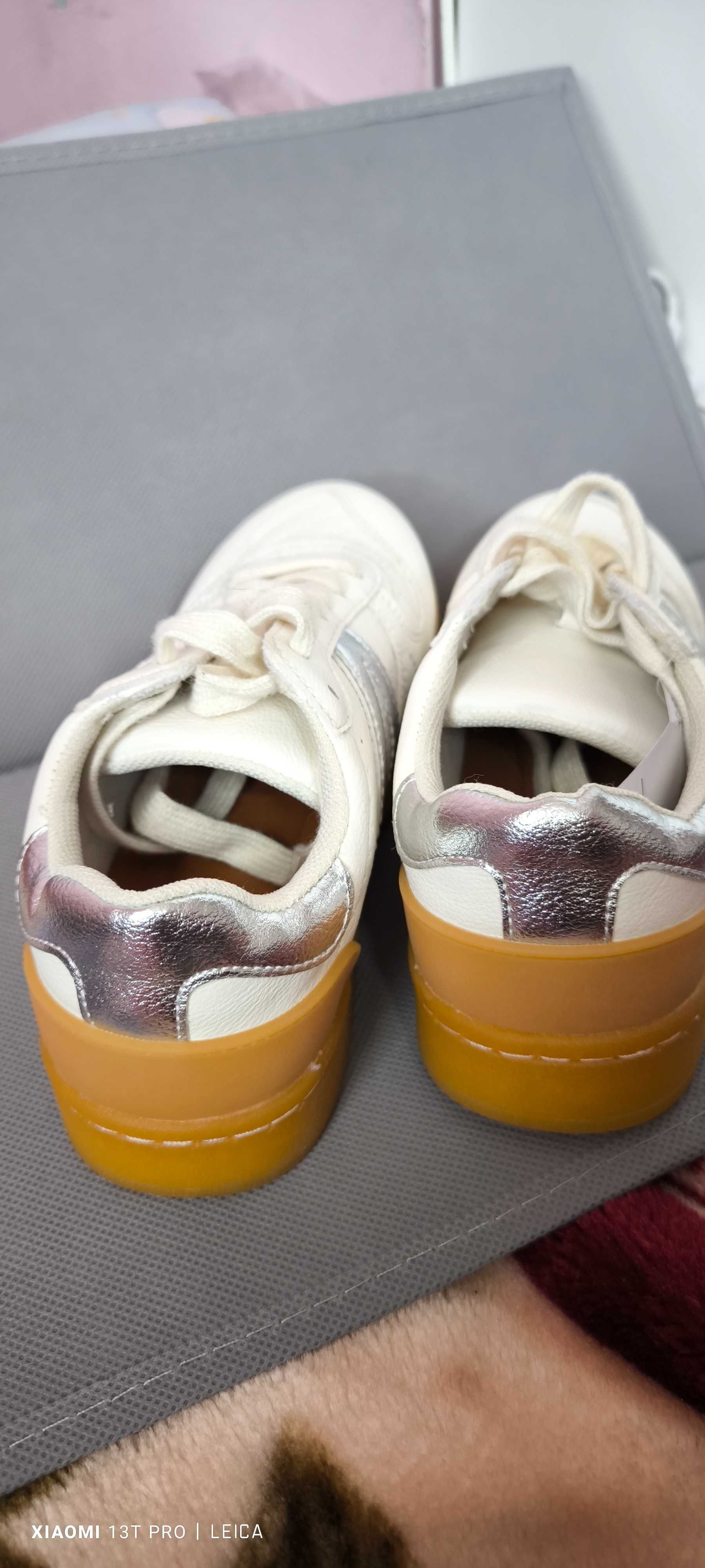 Buty dziecięce od Mia girl , 31/32
