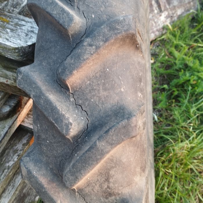 Opona rolnicza jodełka kos t25 16 cali 6:00