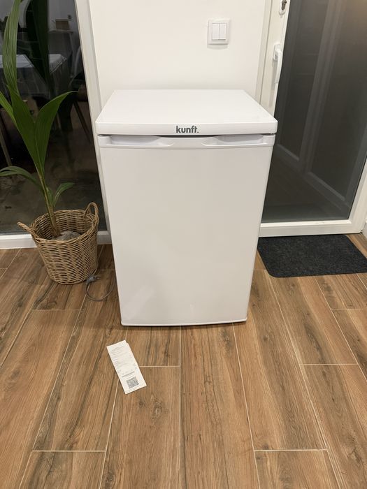 Frigorífico Mini Bar Kunft KSD9124 WH  - COM GARANTIA