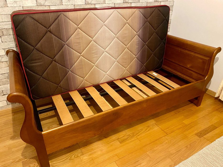 Cama Individual em Carvalho c/ Estrado e Colchão 190x90