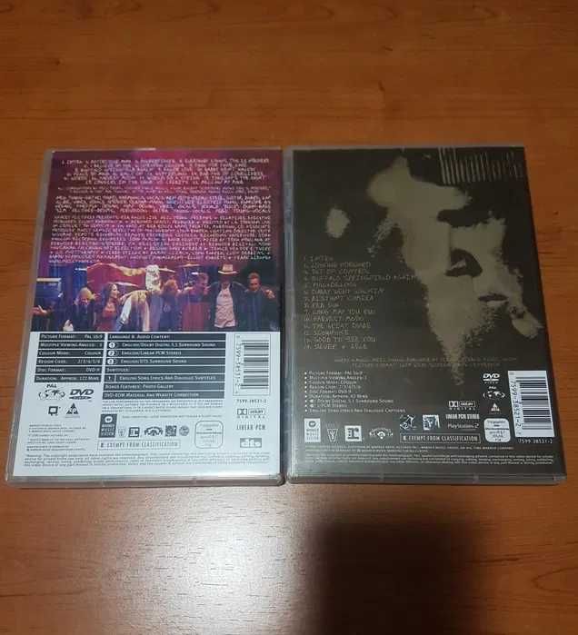 DVD NEIL YOUNG - Silver & Gold e RED ROCKS LIVE (Friends + Relatives)